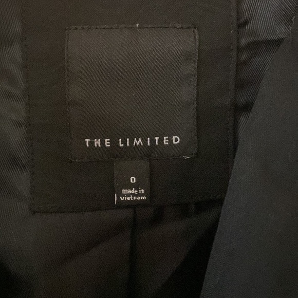 Perfect Office Attire🤩 - Picture 3 of 4